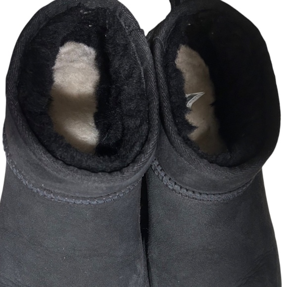 UGG Classic Ultra Mini — Black | Size 7 - Picture 2 of 9